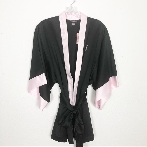 Victoria's Secret Other - Victoria Secrets Black&Pink Monogramed Satin Robe